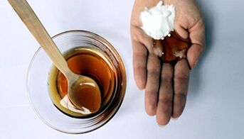 Un mélange de soda et de miel est un remède populaire pour augmenter la circulation sanguine dans le pénis